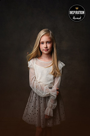 maria-fleischmann-portrait-awards-collection-35-528011